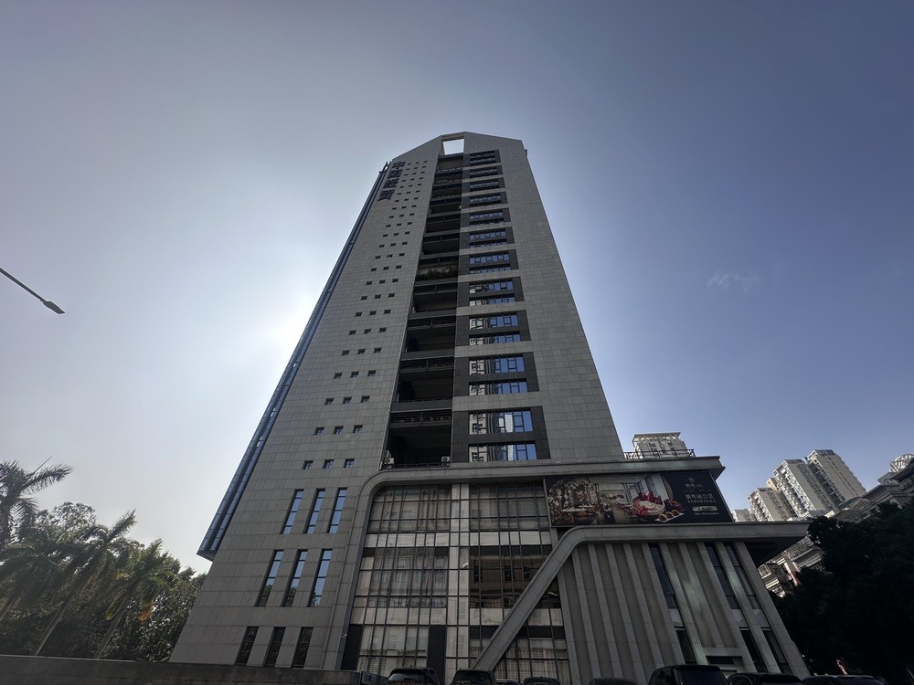 中国经贸大厦外观图1